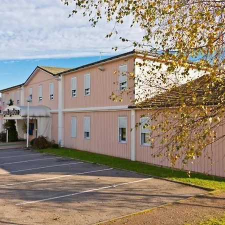 Quick Palace Szálloda *