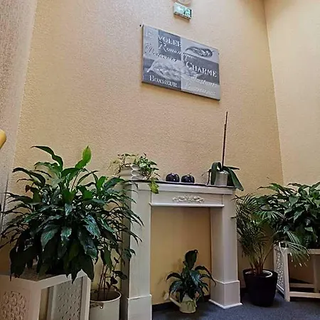 Quick Palace فندق إبينال
