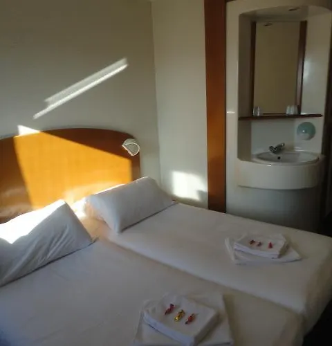 Hotel Quick Palace *